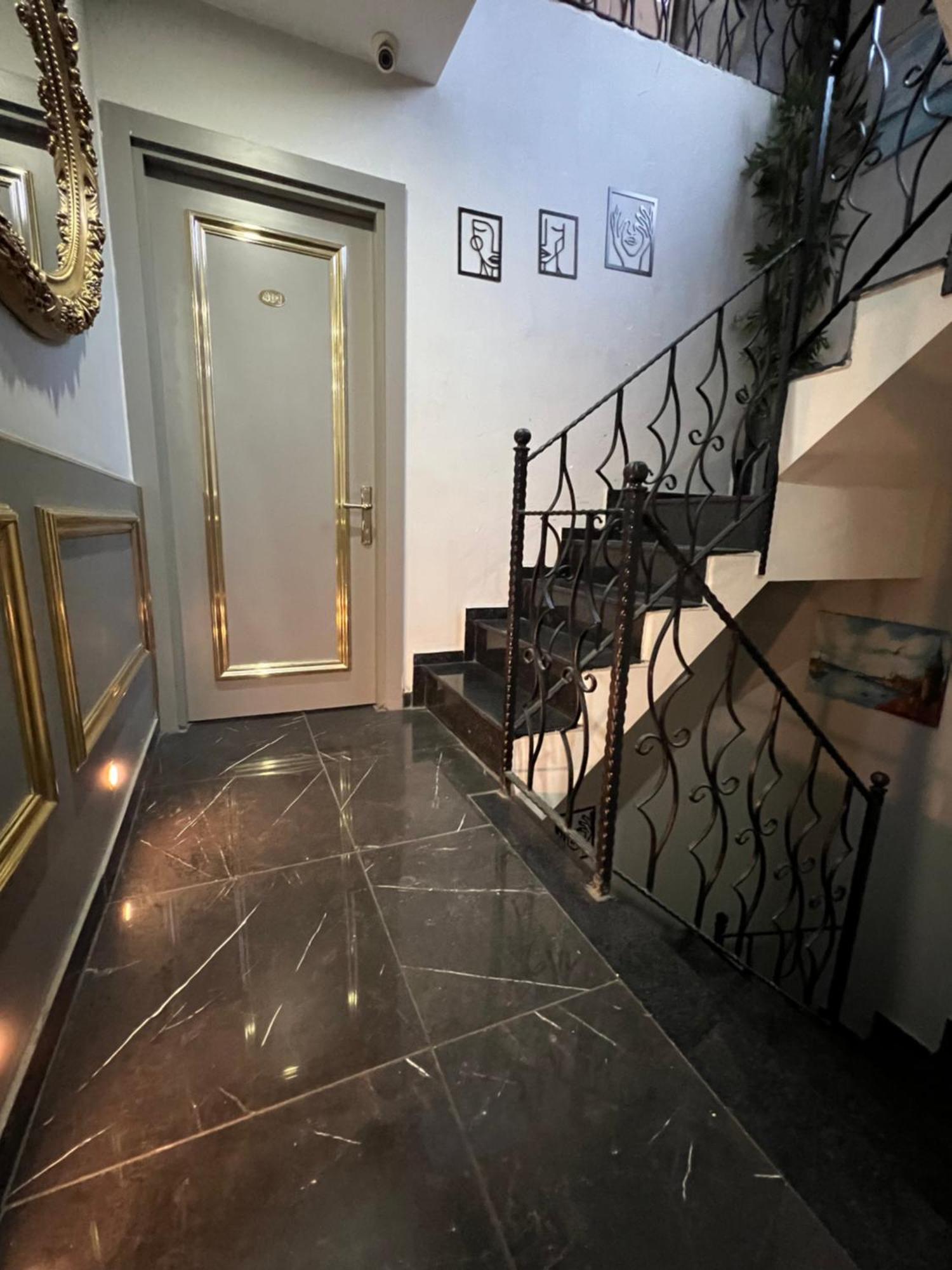 Taksim Larissa Hotel Suites Estambul Exterior foto