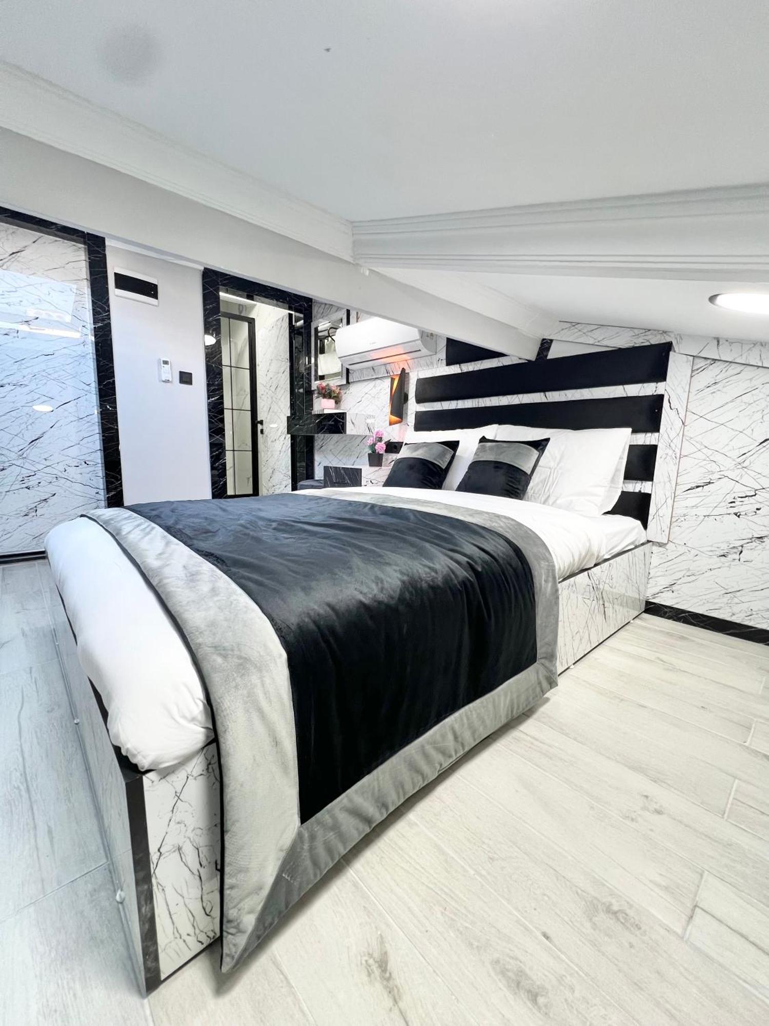 Taksim Larissa Hotel Suites Estambul Exterior foto